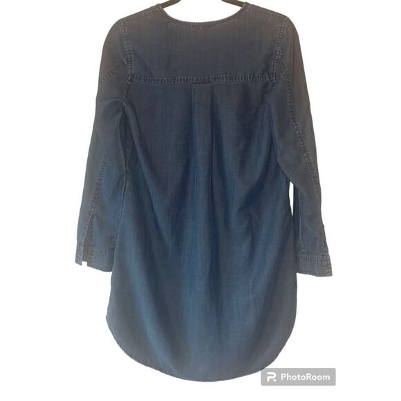 Laju Women's Blue Dark Wash Chambray V-Neck Long-Sleeve Shift Dress Size XS - Picture 2 of 6